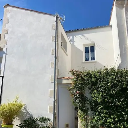 Maison De Charme Proche Plages & Commerces * 富拉